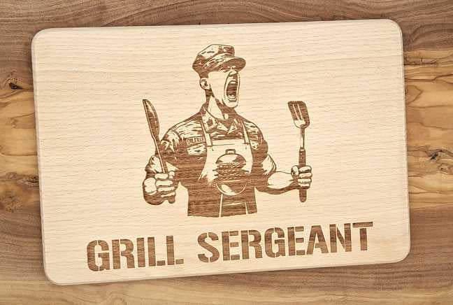 Grill Sergeant Frühstücksbrettchen Buche ca. 22x15x1 cm