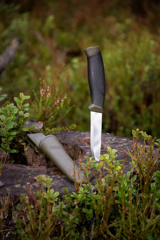 Morakniv Companion Carbon